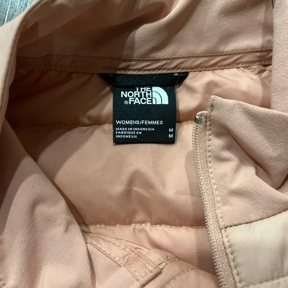 The North Face Women’s Vest - Picture 4 of 5